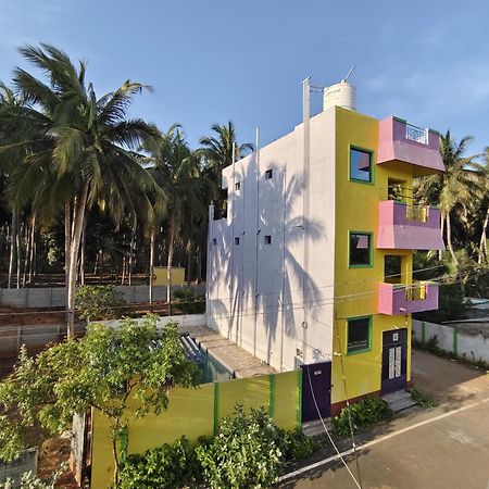 Gratitude Inn, Near Serenity Beach Puducherry Exterior foto