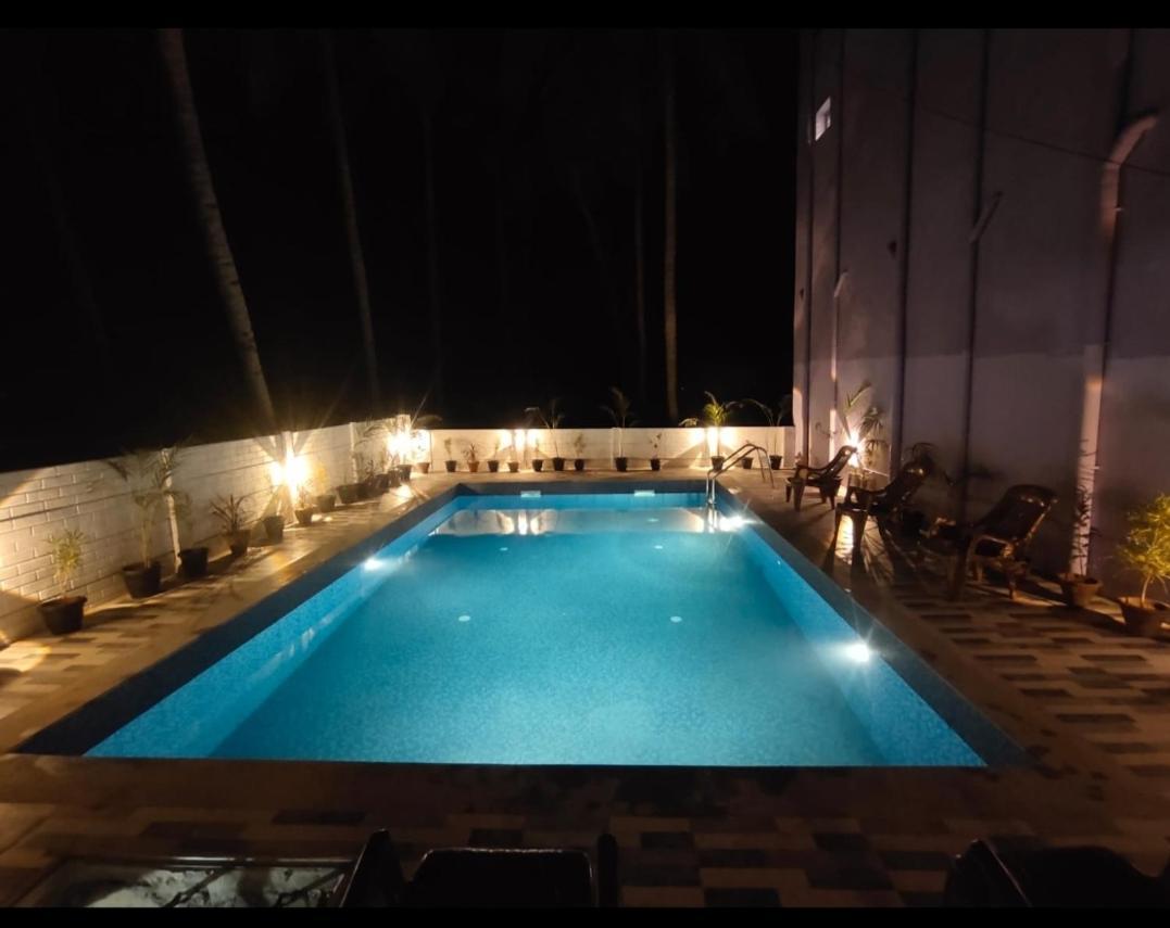 Gratitude Inn, Near Serenity Beach Puducherry Exterior foto